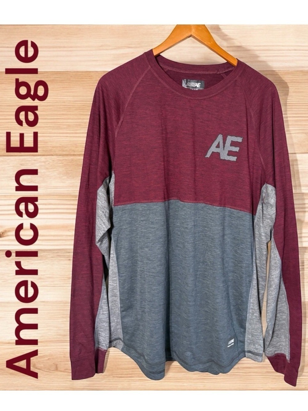 American Eagle-XL men’s Flex soft, pullover, long sleeve T/reflective logo. EUC!